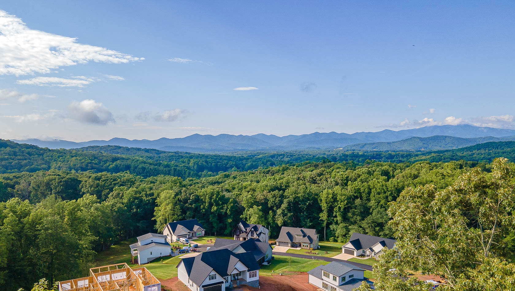 Embrace Mountain Living: Discover Luxury Homes by Big Hills Construction in Asheville, NC. Big Hills Construction Custom Home Builder in Asheville, North Carolina