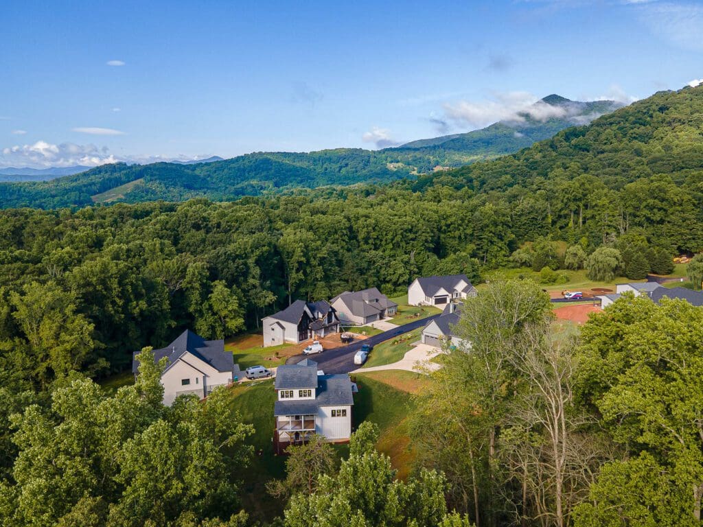Finding Your Sanctuary: Luxury Living in North Carolina with Big Hills Construction. Big Hills Construction Custom Home Builder in Asheville, North Carolina
